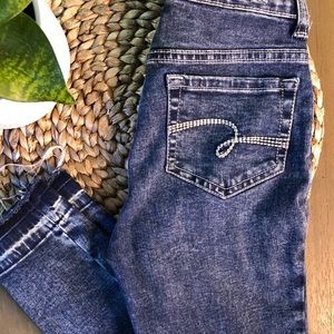 Justice High Rise Jegging 👖